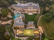 Wahlberg's Beverly Hills mansion (image via Anthony Barcelo)